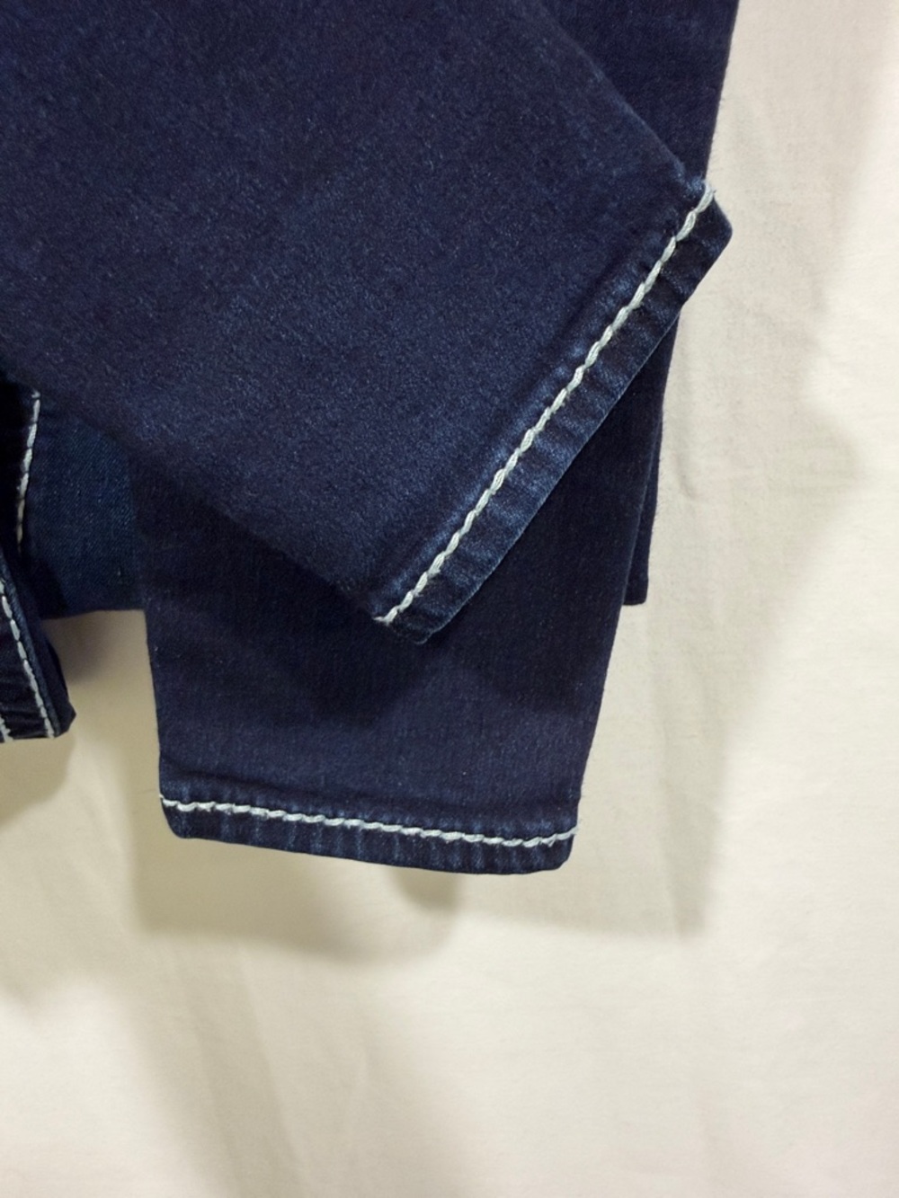 True Religion Halle High Rise Skinny Jeans Dark Wash Flap Pocket Big T 26 - Picture 5 of 16